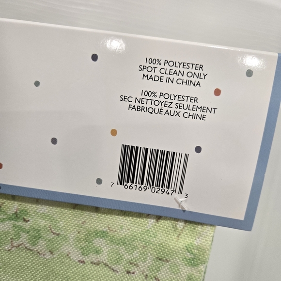 Peter Rabbit Easter Table Runner New - Picture 6 of 6